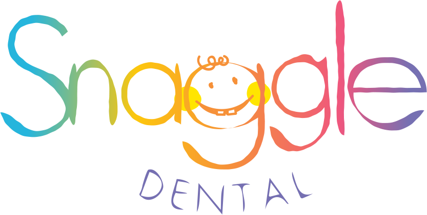 Snaggle Dental logo